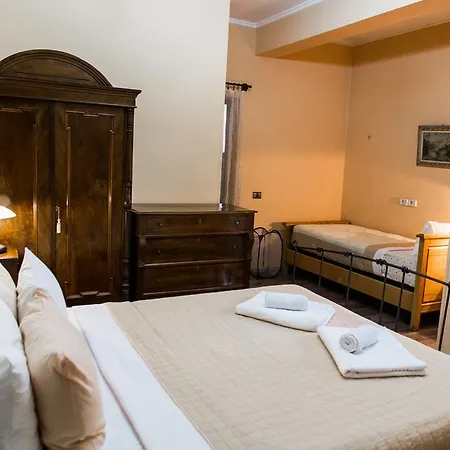 Lowen Bed & Breakfast Tirana